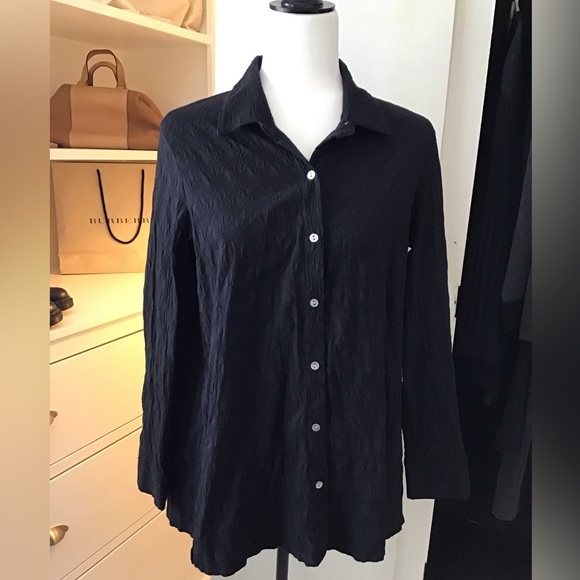 Marla Wynne Textured Blouse - Picture 1 of 7